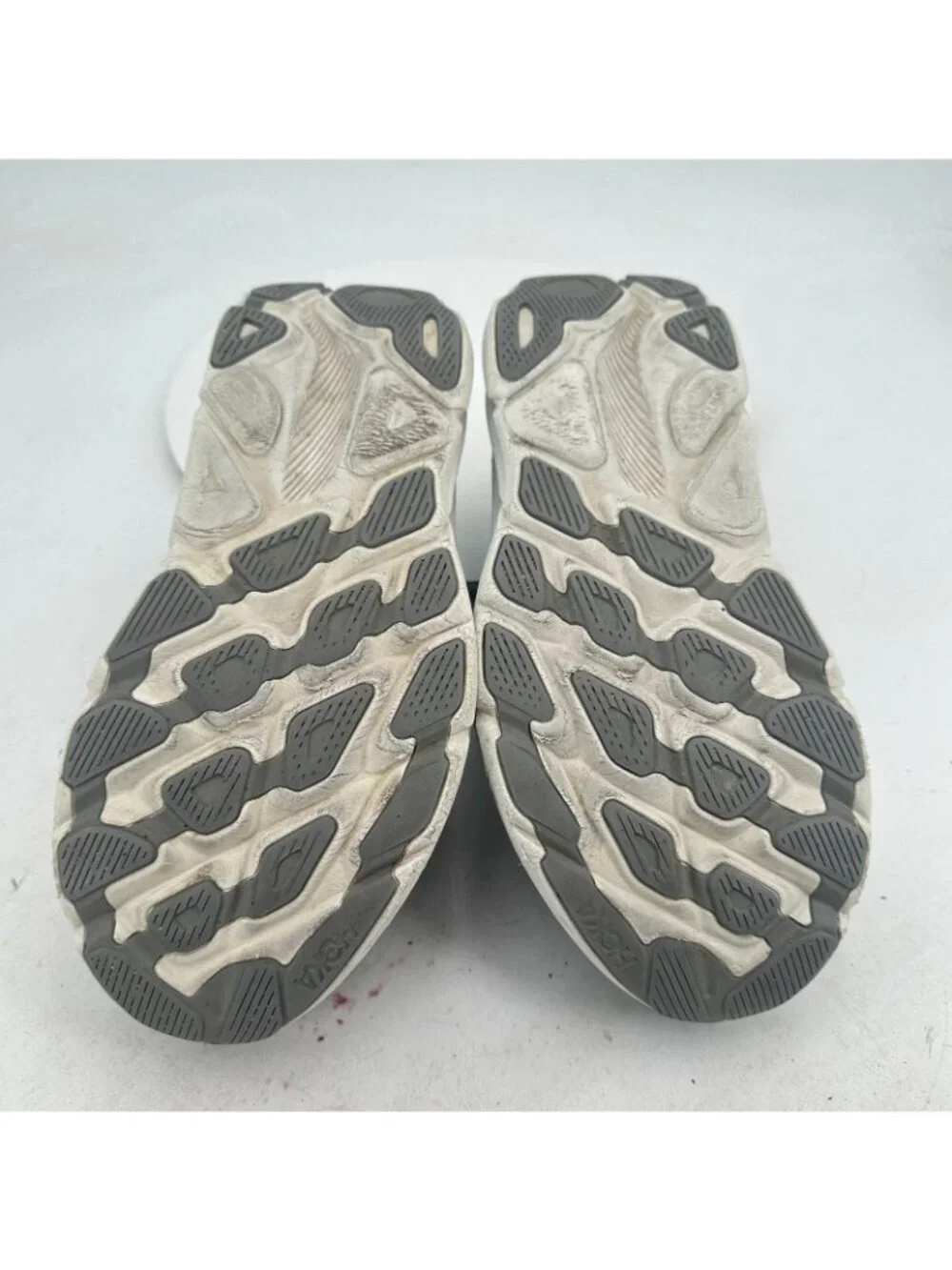 Hoka One One hoka one